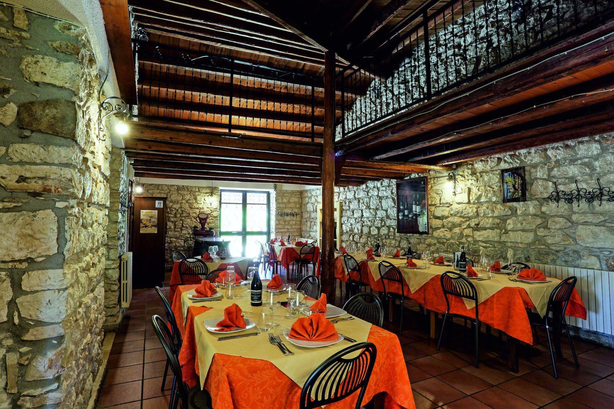 Agriturismo Tenute Pollara Roccamena Exterior foto